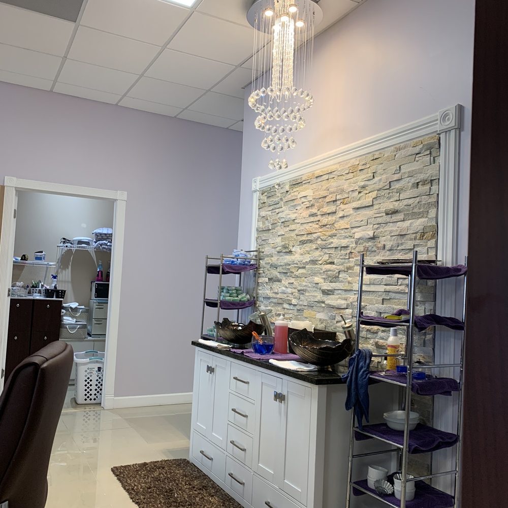 Bee's Nails & Spa - It's so clean - Nail Salons Near Me - Waterford Township, Michigan Bee's Nails & Spa - It's so clean - Nail Salons Near Me - Waterford Township, Michigan