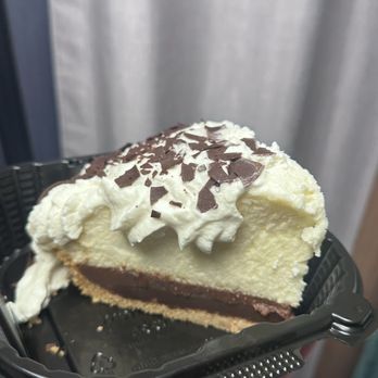 Weidmann's Restaurant - Weidmann's World Famous Black Bottom Pie - Steakhouses Near Me - Meridian, Mississippi