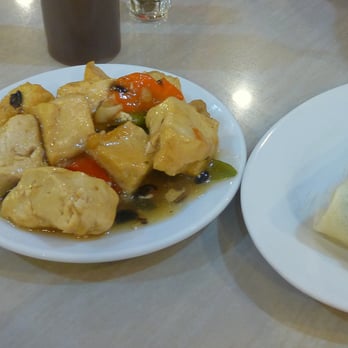 New Sunbeam Restaurant - Tofu stirfry - Chinese Near Me - San Juan, NCR