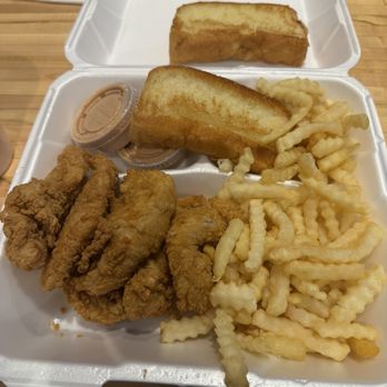 Raising Cane's Chicken Fingers - Fast Food Near Me - Methuen, Massachusetts Raising Cane's Chicken Fingers - Fast Food Near Me - Methuen, Massachusetts