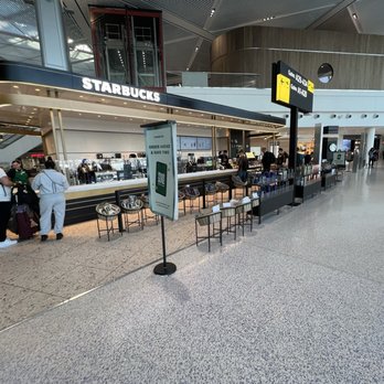 Starbucks - Coffee & Tea Near Me - Newark, New Jersey