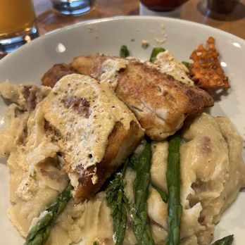The Butler - Walleye entree, C / C- grade - American Near Me - Saugatuck, Michigan The Butler - Walleye entree, C / C- grade - American Near Me - Saugatuck, Michigan