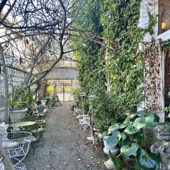 Chateau Sonoma - Antiques Near Me - Sonoma, California