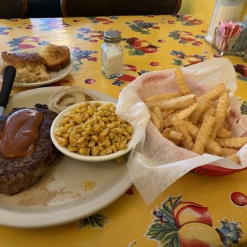 West Street Diner - Chopped sirloin, fries and corn. - American Near Me - Germantown, Tennessee West Street Diner - Chopped sirloin, fries and corn. - American Near Me - Germantown, Tennessee
