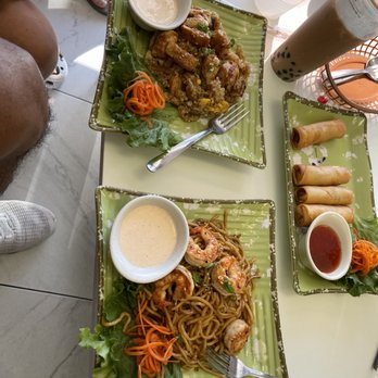 Annie’s Tea House - Shrimp & Noodles and shrimp & Chicken - Bubble Tea Near Me - Brandon, Florida Annie’s Tea House - Shrimp & Noodles and shrimp & Chicken - Bubble Tea Near Me - Brandon, Florida