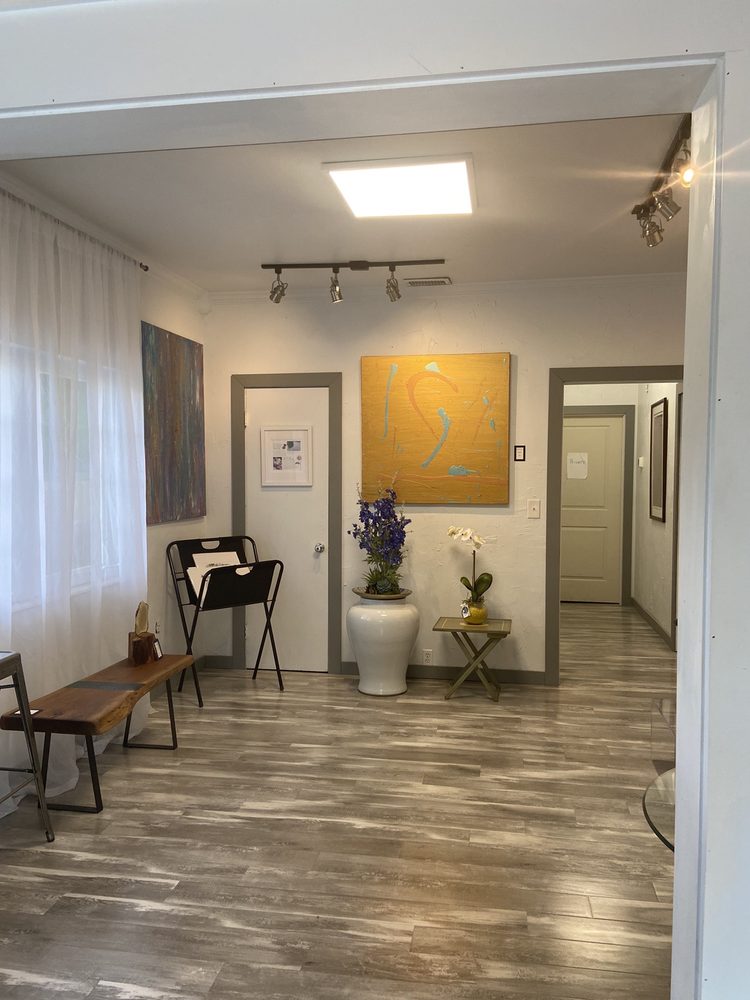 Monark Custom Framing And Art Gallery, Bradenton Roadtrippers