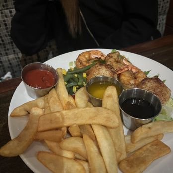 Fargo's Steak House - shrimp and scallops - Steakhouses Near Me - Payson, Arizona