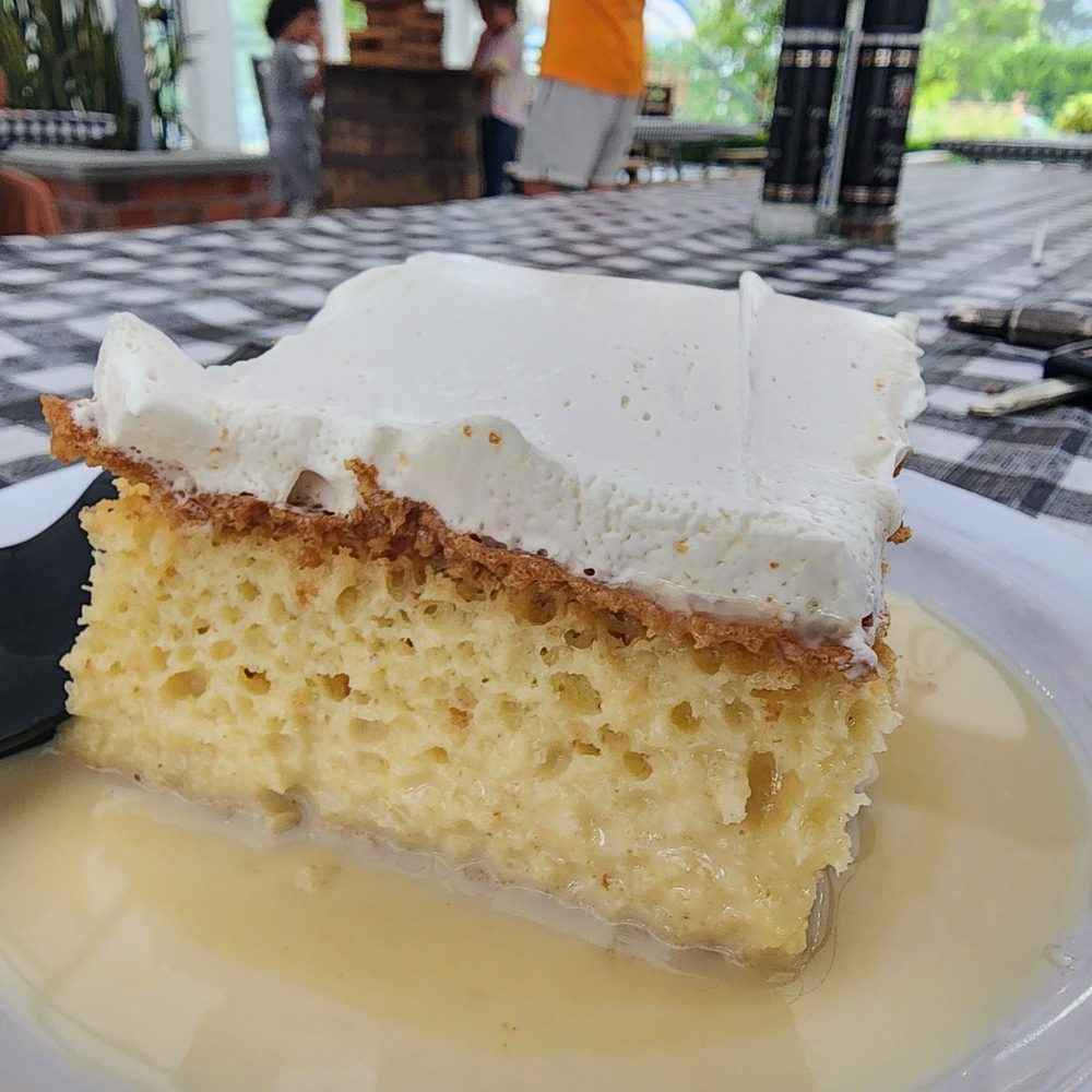 Royd’s - Tres Leches - Cuban Near Me - Miami, Florida Royd’s - Tres Leches - Cuban Near Me - Miami, Florida
