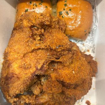 Honeymoon Chicken - Hot honey dusted chicken - Chicken Shop Near Me - Washington, DC, District of Columbia Honeymoon Chicken - Hot honey dusted chicken - Chicken Shop Near Me - Washington, DC, District of Columbia