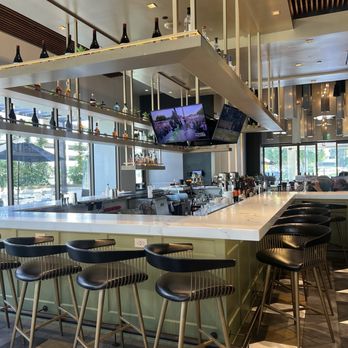 The Goldfinch - Bar - New American Near Me - Irvine, California