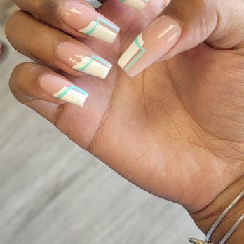 Mimi's Nails & Spa - Waxing Near Me - Long Beach, California