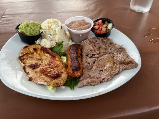 El Tamarindo by null