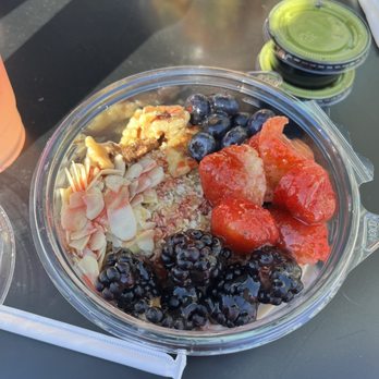 Soulistic AV - Overnight oats - Acai Bowls Near Me - Lancaster, California