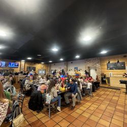 Railroad Seafood & Brewery