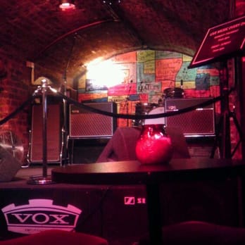 Cavern Club - The stage - Bars Near Me - Liverpool, XMS