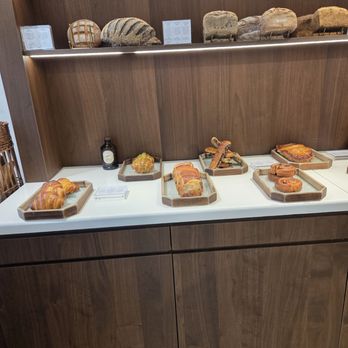 Le Pain des Copains - Bakeries Near Me - Paris, 01 Le Pain des Copains - Bakeries Near Me - Paris, 01