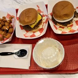 Freddy's Frozen Custard & Steakburgers