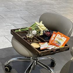 Polished Nail Bar - Cuteness! VIP Pedicure