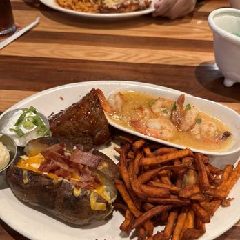 BJ's Restaurant & Brewhouse - Tri-tip combo - New American Near Me - Oxnard, California BJ's Restaurant & Brewhouse - Tri-tip combo - New American Near Me - Oxnard, California