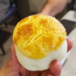 Baked BBQ Pork Buns (char Siu Bo Lo Bao) Yu Long Mi Ni Ju Bo Luo Bao Baked BBQ Pork Buns (char Siu Bo Lo Bao) Yu Long Mi Ni Ju Bo Luo Bao