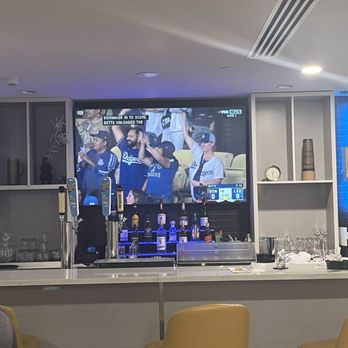 Microtel Inn & Suites By Wyndham - Watching the game at the bar - Hotels Near Me - Kanata, Ontario