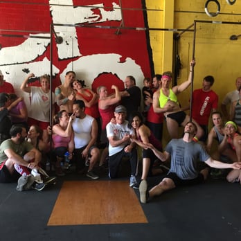 CrossFit Thousand Oaks - Interval Training Gyms Near Me - Thousand Oaks, California
