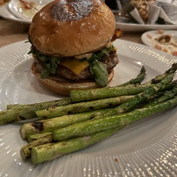 Hangar Two by Tangled Roots Brewing Company - Cease & Desist Burger - Brewpubs Near Me - Glenview, Illinois