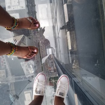 Skydeck Chicago - Observatories Near Me - Chicago, Illinois