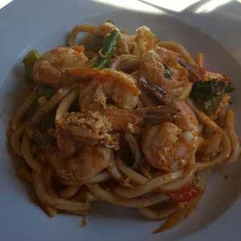 Born Thai - Thai Near Me - Brooklyn, New York