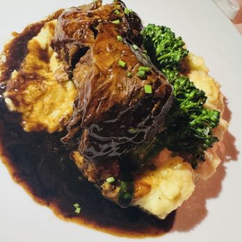 333 Pacific - Braised short ribs - Steakhouses Near Me - Oceanside, California