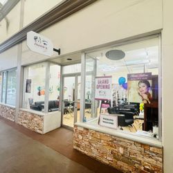 Amar's Hair & Threading Salon - Outside salon