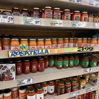 Trader Joe's - Grocery Near Me - Los Angeles, California