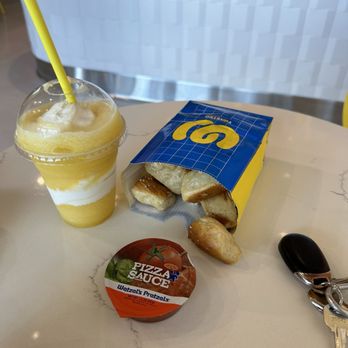 Wetzel's Pretzels - 18$ - Pretzels Near Me - Surprise, Arizona Wetzel's Pretzels - 18$ - Pretzels Near Me - Surprise, Arizona