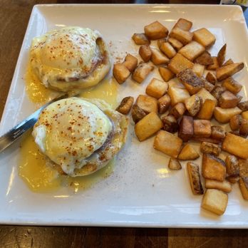 Burger Theory - Eggs Benedict - Bars Near Me - Owensboro, Kentucky