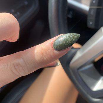 Aksarben Nails - Clearly you can see the brush strokes in the clear coat. - Nail Salons Near Me - Omaha, Nebraska