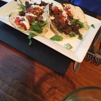 Bristol Oyster Bar - Seafood Near Me - Bristol, Rhode Island
