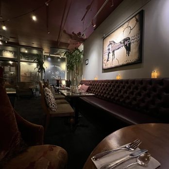 Mambrino King - Seating area - Wine Bars Near Me - East Aurora, New York Mambrino King - Seating area - Wine Bars Near Me - East Aurora, New York