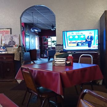 Yubbs Pizza - WIVB on the TV, best news of the whole WNY!! - Pizza Near Me - Niagara Falls, New York Yubbs Pizza - WIVB on the TV, best news of the whole WNY!! - Pizza Near Me - Niagara Falls, New York