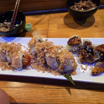 Aikan Sushi & Ramen - Sushi Bars Near Me - Pasadena, California
