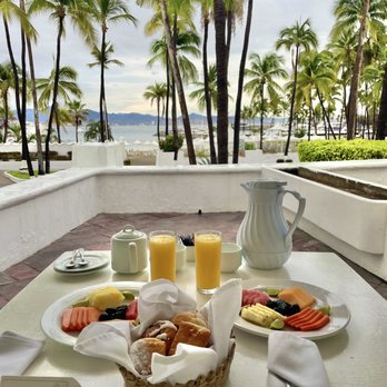 Hotel Las Hadas by Brisas - Room Service - Hotels Near Me - Manzanillo, COL