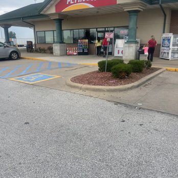 Flying J - Gas Stations Near Me - Wayland, Missouri