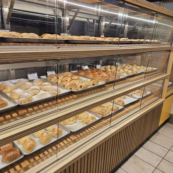 Lucullus Bakery - Bakeries Near Me - Markham, Ontario