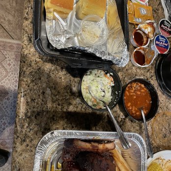 Famous Dave's Bar-B-Que - Barbeque Near Me - Chandler, Arizona