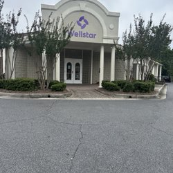 Piedmont Physicians Pulmonary and Sleep Medicine Austell - Clean and spacious parking lot, free parking