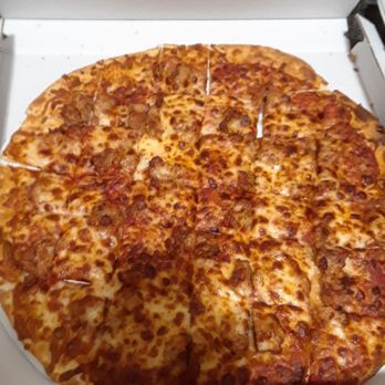 Michael Anthony's Restaurant & Bar - a pizza in a box - Pizza Near Me - Berwyn, Illinois