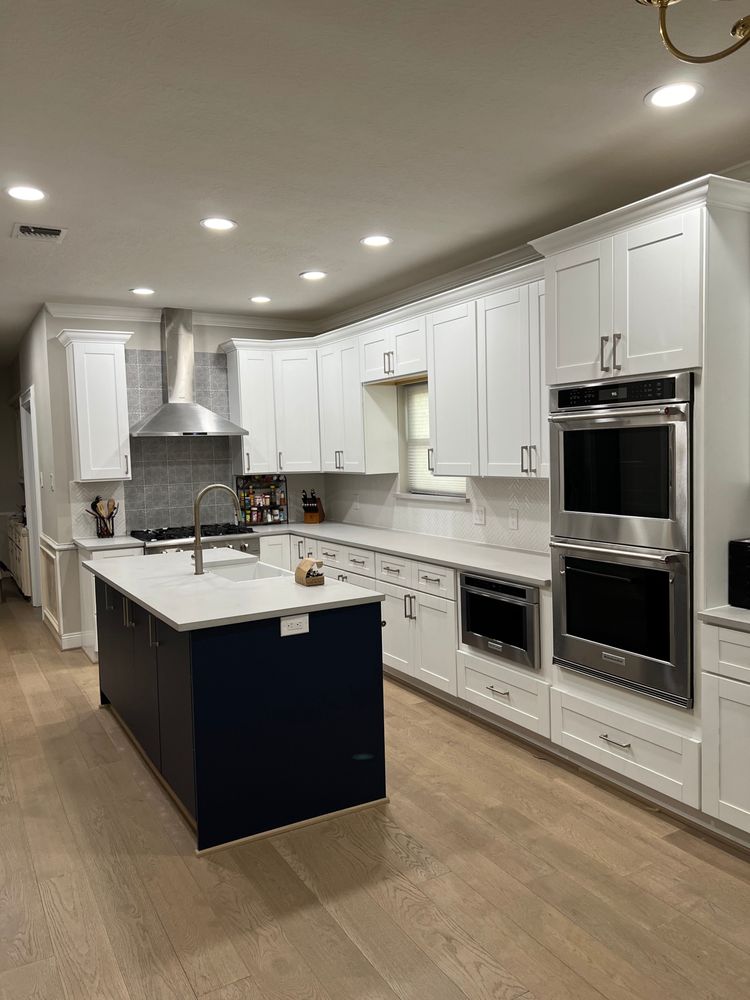 Slide of Maestros Home Services