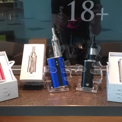 Vaporium 724 - 30w and 50w Eleaf iSticks available. Pictured with Lemo tanks