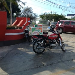 Pollo Brujo - La motito y toda la cosa para que no salgas de tu casa y lo pidas por tu celular