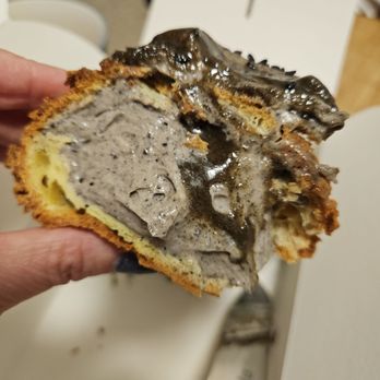 Bibble And Sip - Lots of cream inside. - Desserts Near Me - New York, New York