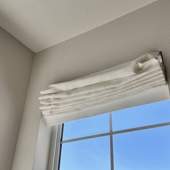 The Shade Store - Same bathroom, second window. - Shades & Blinds Near Me - Tigard, Oregon The Shade Store - Same bathroom, second window. - Shades & Blinds Near Me - Tigard, Oregon